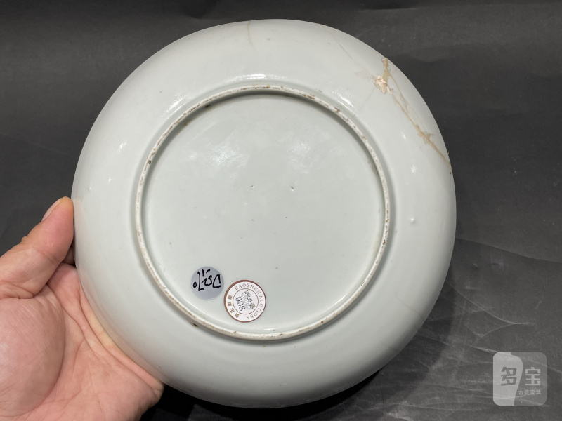清嘉庆 料彩徽章盘两只 - 图5